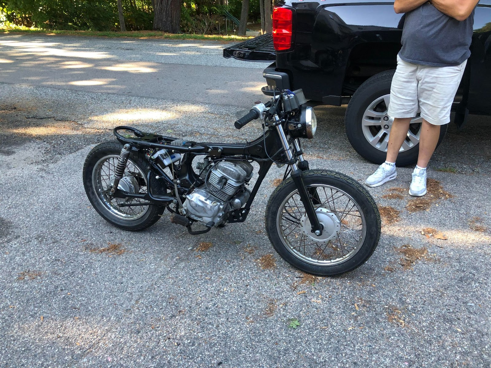 CM200T fuel system and tank work